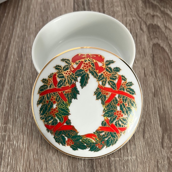 Trinket box - Picture 2 of 8